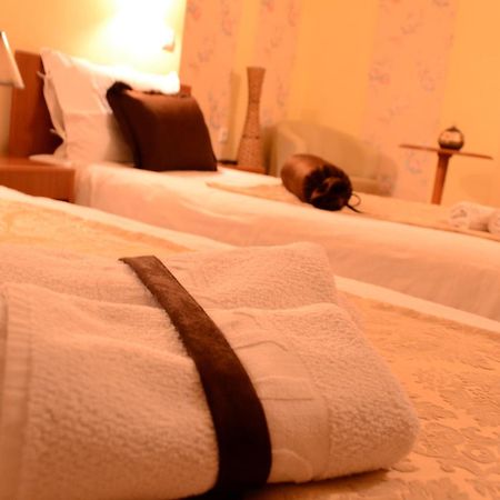 Hotel Pine Skopje Pokój zdjęcie