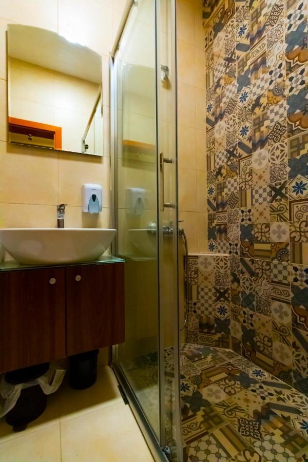 Hotel Pine Skopje Zewnętrze zdjęcie