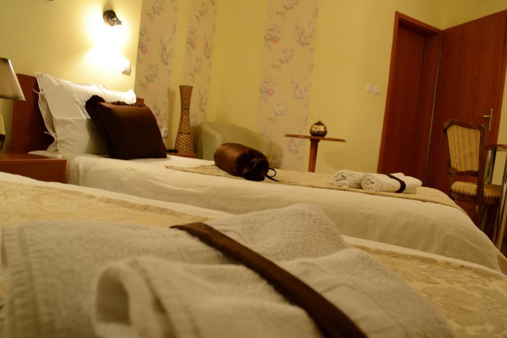 Hotel Pine Skopje Pokój zdjęcie