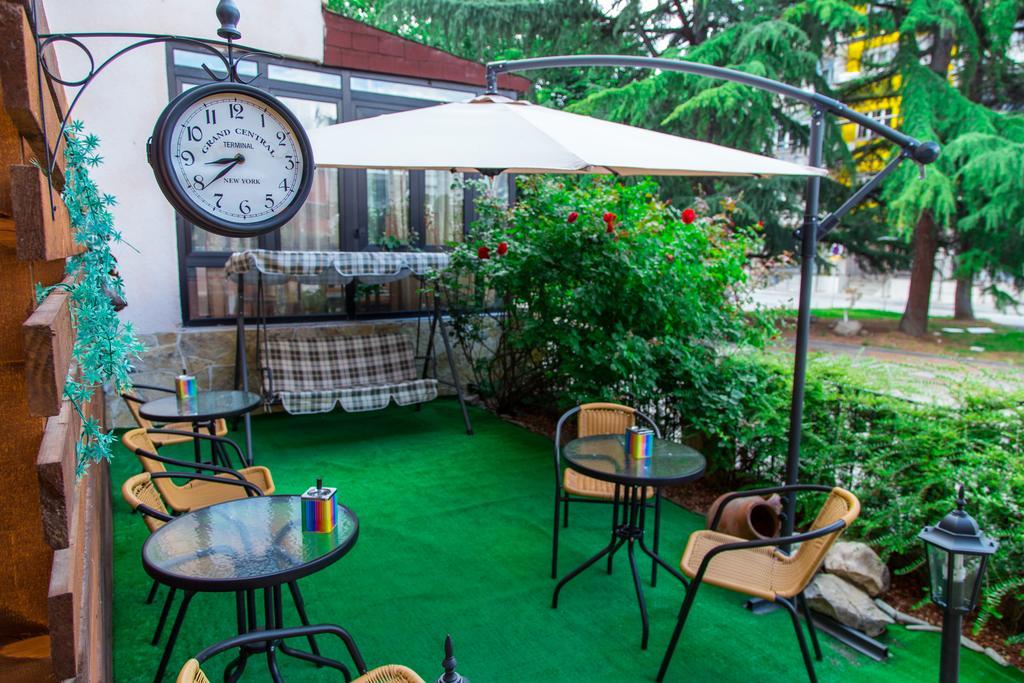 Hotel Pine Skopje Zewnętrze zdjęcie
