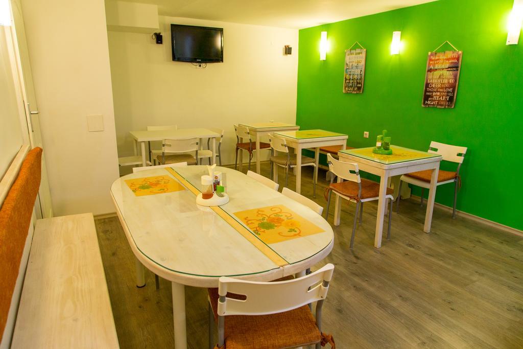 Hotel Pine Skopje Zewnętrze zdjęcie