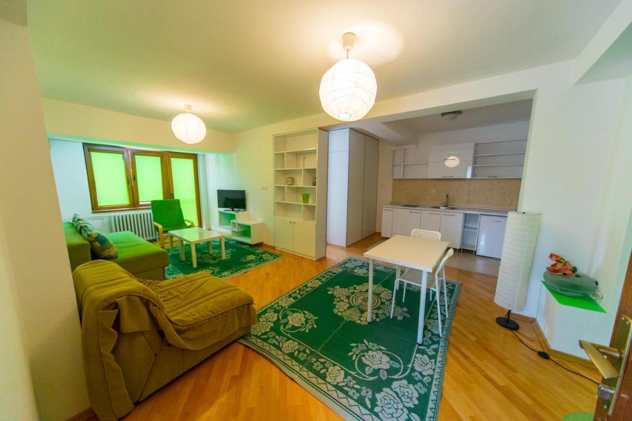 Hotel Pine Skopje Zewnętrze zdjęcie